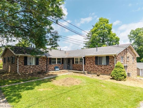 Home at 114 Brookwood Way N, Mansfield, Ohio