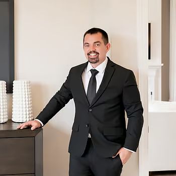 Portrait of Joe Wampler, Realtor with Keller Williams Elevate
